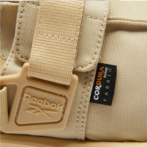 Reebok Beatnik Sandals Clogs Shoes Size 8-13 Tan Beige FY2948 retail $120 - Picture 2 of 12